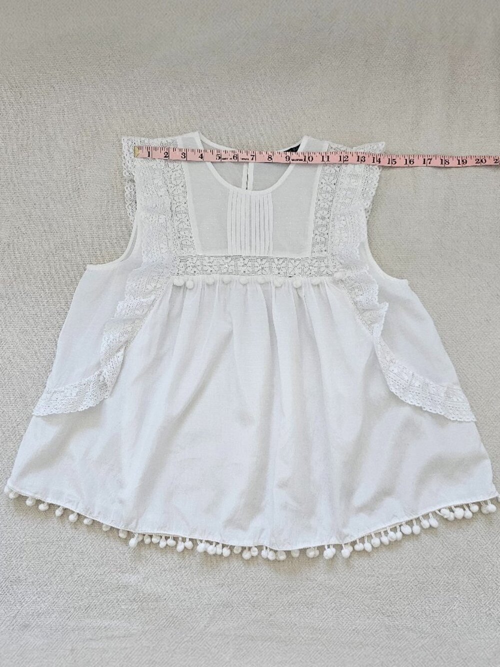 Zara Woman White Lace Ruffle Pom Pom Sleeveless Blouse Medium - Picture 8 of 9